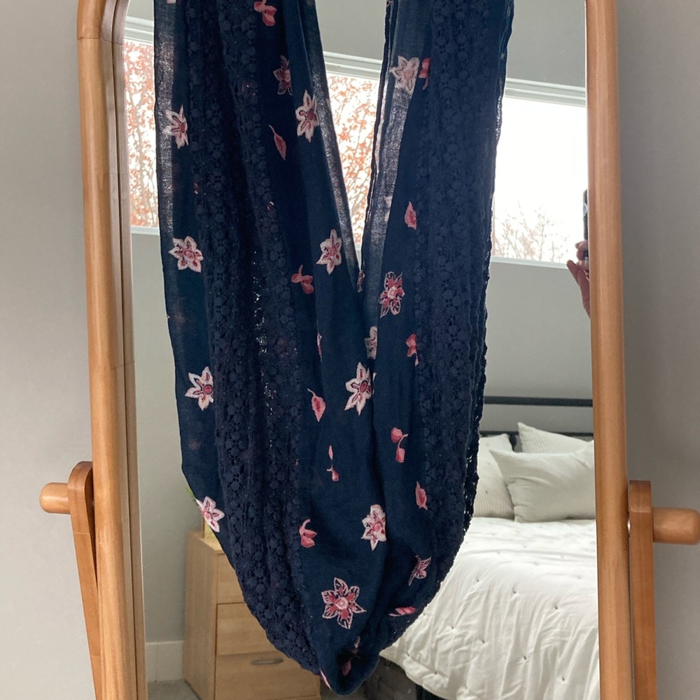 Loft mixed media knit lace floral infinity scarf